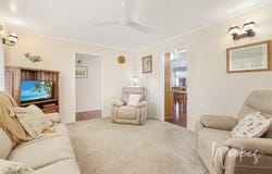 1 Marles Street, Kepnock, Qld 4670