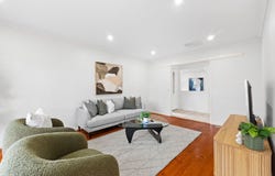 4 Gaze Court, Mill Park, Vic 3082