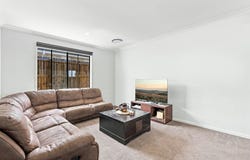 17 Nive Road, South Maclean, Qld 4280