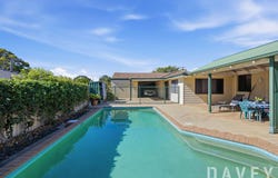 5 Boreas Court, Duncraig, WA 6023