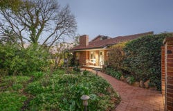 6 McRae Road, Kalamunda, WA 6076