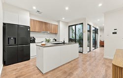10 Desoto Lane, Tonsley, SA 5042