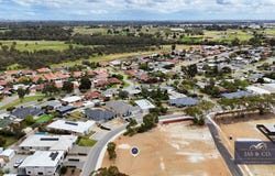 13 Cranwood Crescent, Viveash, WA 6056