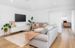 138 Valencia Drive, Gobbagombalin, NSW 2650