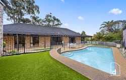 9-11 Highcrest Avenue, Balgownie, NSW 2519