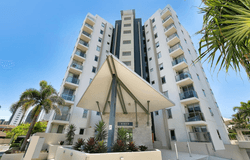 4/19 Mermaid Avenue, Mermaid Beach, Qld 4218