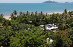 26 Pacific Parade, Mission Beach, Qld 4852