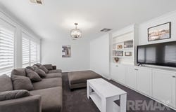 1 Orford Place, Lake Albert, NSW 2650