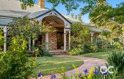 3 Walkabout Place, Orange, NSW 2800