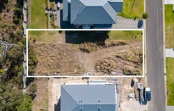 49 Nethercote Street, Mollymook, NSW 2539