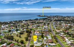 2 The Triangle, Culburra Beach, NSW 2540
