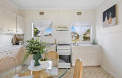 8 Brown Street, Colac, Vic 3250