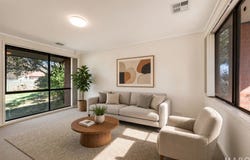 55 Cuthbert Circuit, Wanniassa, ACT 2903