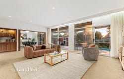 27 Aroona Road, Caulfield North, Vic 3161