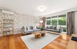 2/52 Stirling Road, Croydon, Vic 3136