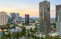 1702/146 Surf Parade, Broadbeach, Qld 4218