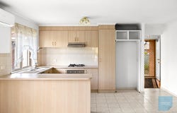 21 Lewis Avenue, Burnside, Vic 3023
