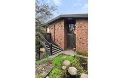342 Gallaghers Road, Glen Waverley, Vic 3150