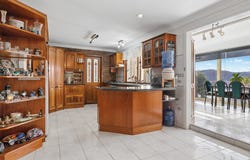 8 Hill Range Crescent, Lithgow, NSW 2790