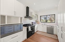 1520 Maroondah Highway, Bonnie Doon, Vic 3720