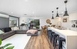 12 Flack Crescent, Boorooma, NSW 2650