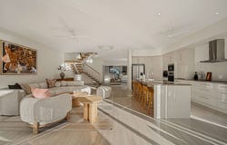 2/50 Kennedy Esplanade, South Mission Beach, Qld 4852