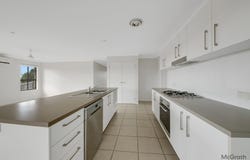 2 Dampier Court, Glen Eden, Qld 4680