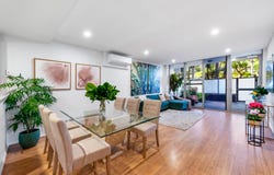 206/3 Como Crescent, Southport, Qld 4215