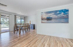 2 White Gum Glen, Beechina, WA 6556