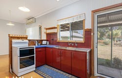 6 Croydon Avenue, South Tamworth, NSW 2340