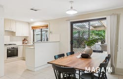 32 Crossing Road, Aberfoyle Park, SA 5159