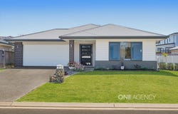51 Litchfield Parkway, Thrumster, NSW 2444