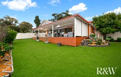 4 Nightmist Grove, St Clair, NSW 2759