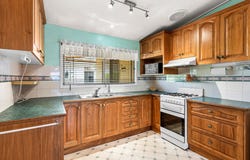 29 Albert Street, Crows Nest, Qld 4355