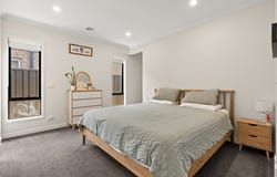 24 Yaralla Circuit, Clyde, Vic 3978