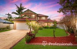 4 Kingshand Drive, Murrumba Downs, Qld 4503