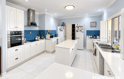 49 Windsong Avenue, Redridge, Qld 4660