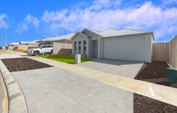 14 Cradle Circuit, Hilbert, WA 6112