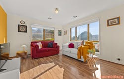 10 Bellchambers Crescent, Banks, ACT 2906