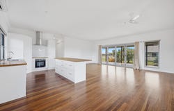 4 Kinkuna Drive, Woodgate, Qld 4660