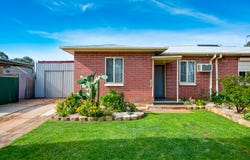 18 Small Crescent, Smithfield Plains, SA 5114