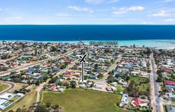 8 Bayview Drive, Moonta Bay, SA 5558