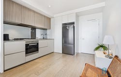 1005S/889 Collins Street, Docklands, Vic 3008