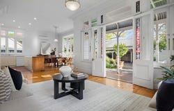 36 Holywood Grove, Carnegie, Vic 3163