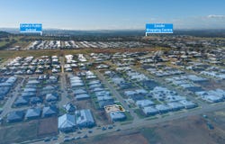1 Lawrence Avenue, Gobbagombalin, NSW 2650