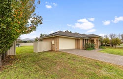 35 Loughan Road, Junee, NSW 2663