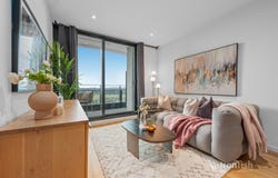 2102/8 Hallenstein Street, Footscray, Vic 3011