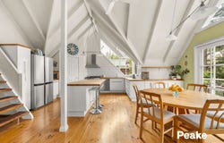 52 Salisbury Road, Beaconsfield Upper, Vic 3808
