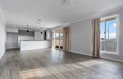 2 Wheatfield Drive, Kelso, NSW 2795