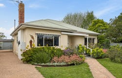 4 Simpson Street, Terang, Vic 3264